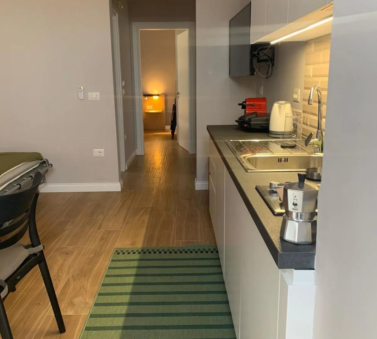 Appartamento Get Comfy Sarandë 0*,