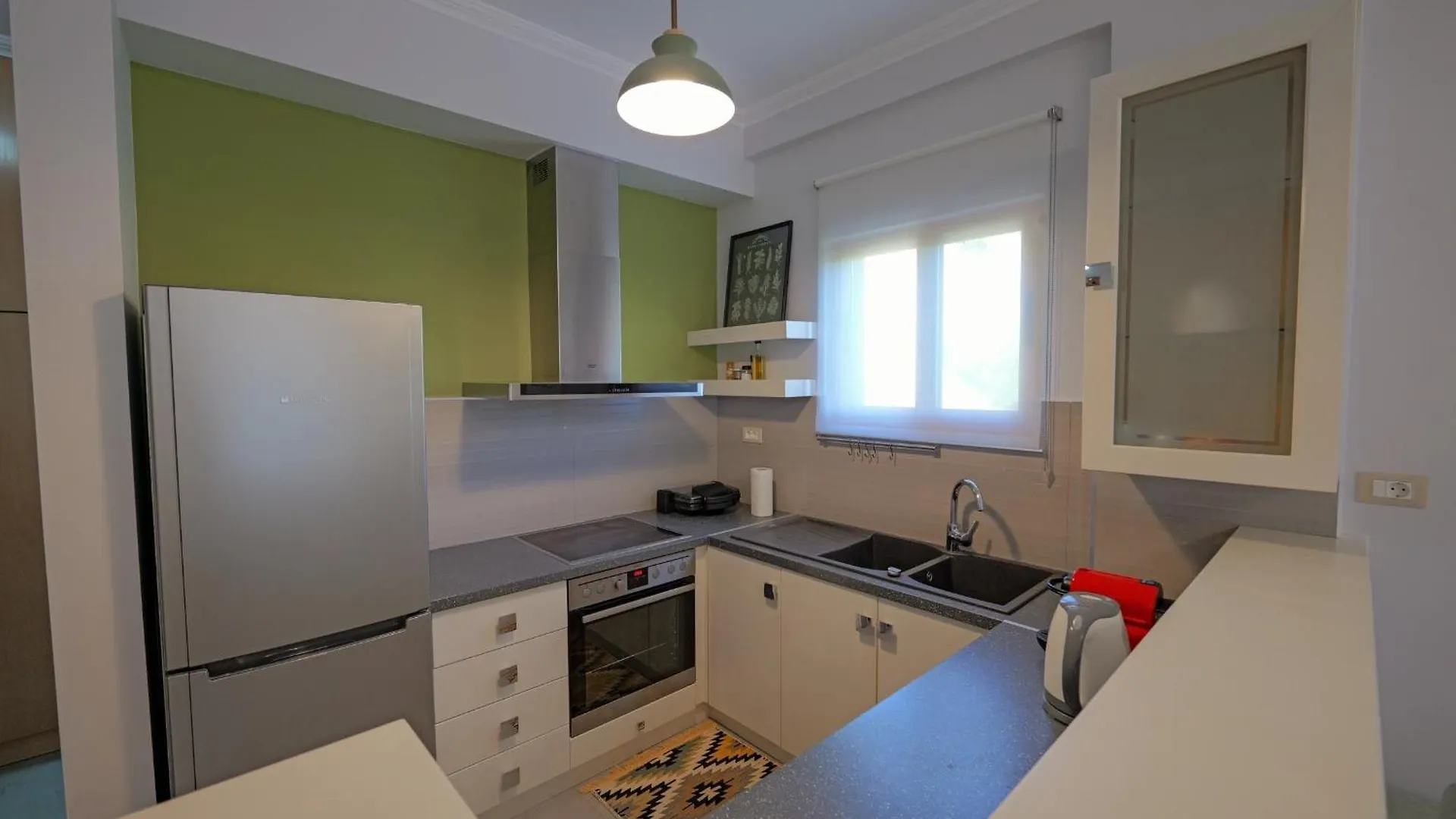Appartamento Get Comfy Sarandë 0*,